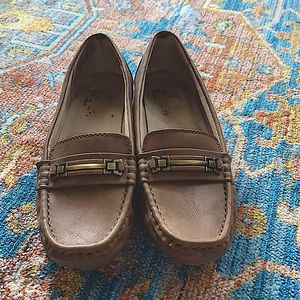 comfort and support loafers!